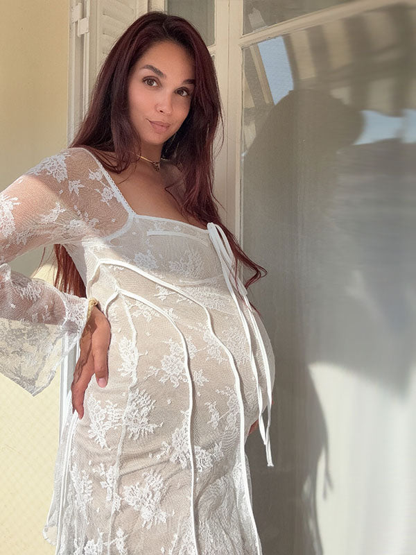 Mumsmode Zwangerchaps Korte Fotoshoot Jurk Elegant Kanten Ruches Rugloos Flare Mouw Wit