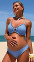 Blauw gestreepte zwangerschapsbikini met ruches, cut-out design en spaghettibandjes voor een strandlook.