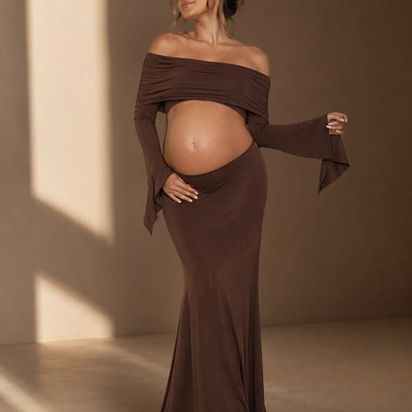 Elegante Bruine Off-Shoulder Cut-Out Maxi Zwangerschapsjurk