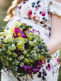 Mumsmode Zwangerchaps Midi Fotoshoot Jurken Bloemenprint Bandeau Zijsplit Wit