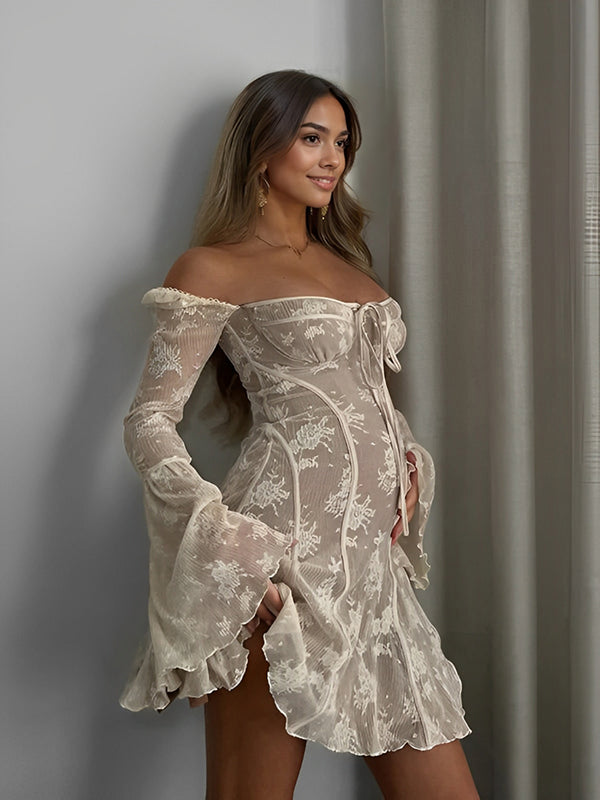 Mumsmode Zwangerchaps Korte Fotoshoot Jurk Elegant Kanten Ruches Rugloos Flare Mouw Wit