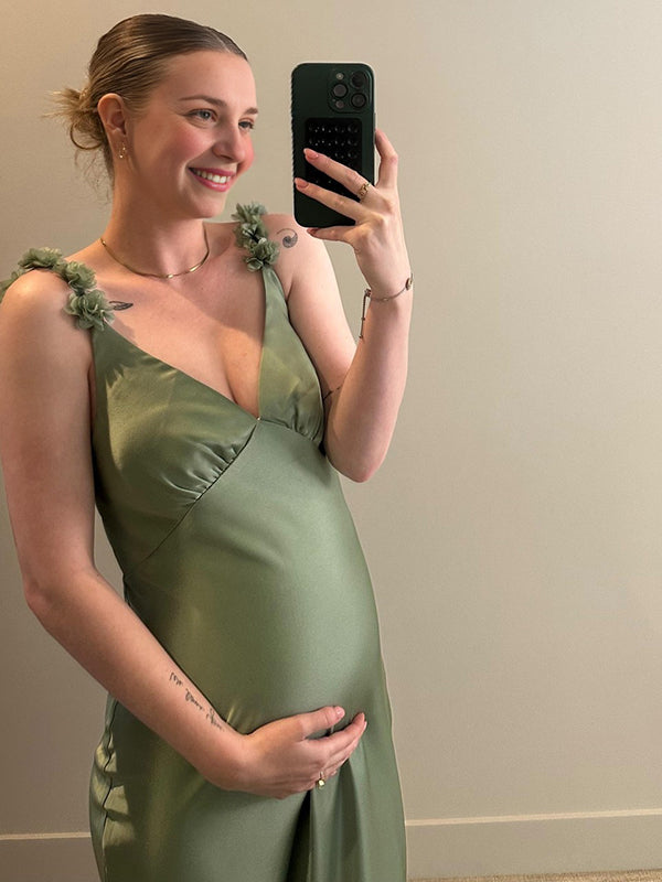 Mumsmode Zwangerschaps Maxi Jurk Elegant 3D Bloemen Spaghetti Rugloos Militair Groen