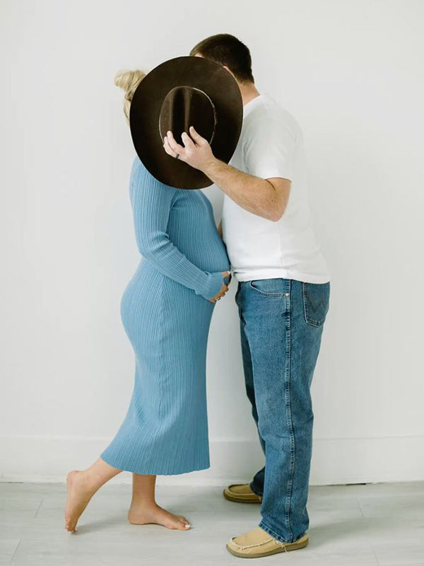 Mumsmode Zwangerschaps Maxi Fotoshoot Jurk Ceremonie Gestreept Gekreukt Bodycon