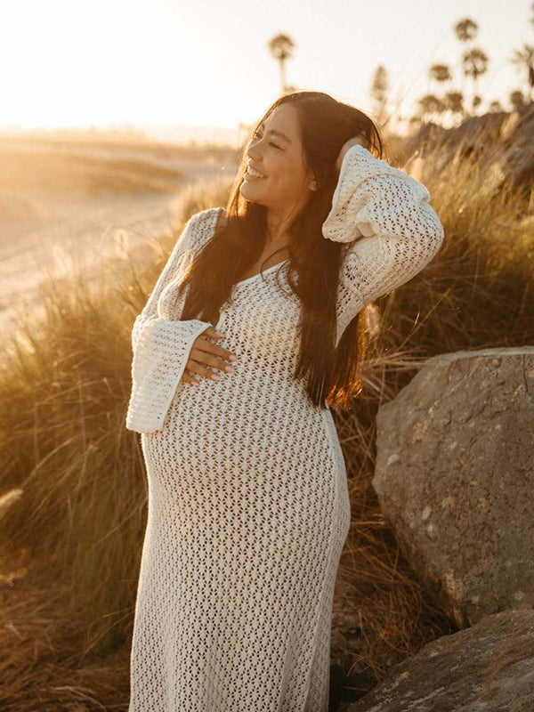 Mumsmode Witte Zwangerschaps Maxi Jurk Uitsnede Rugloos Uitlopende Mouwen Als Strand Cover-Up Voor Fotoshoot