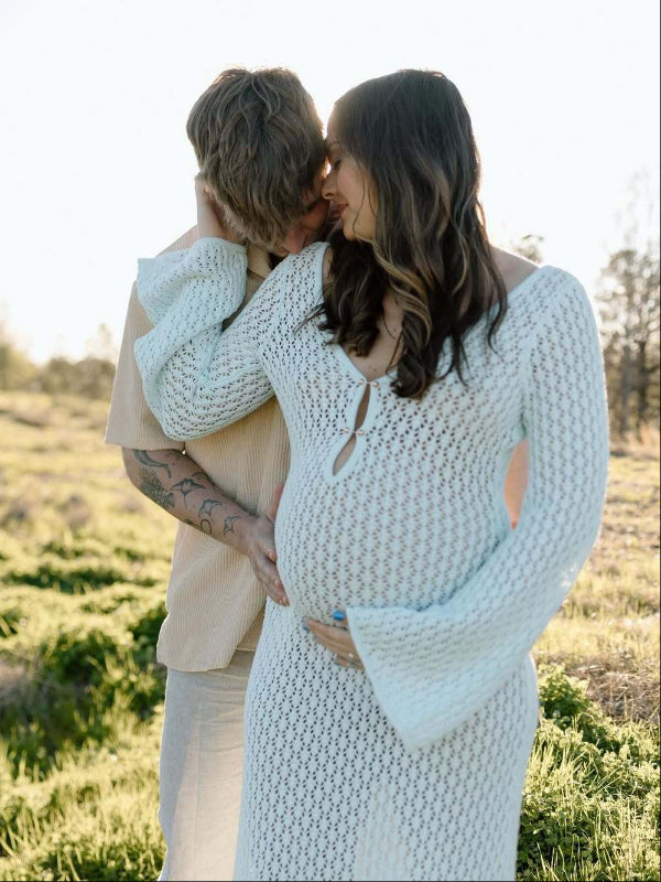 Mumsmode Witte Zwangerschaps Maxi Jurk Uitsnede Rugloos Uitlopende Mouwen Als Strand Cover-Up Voor Fotoshoot