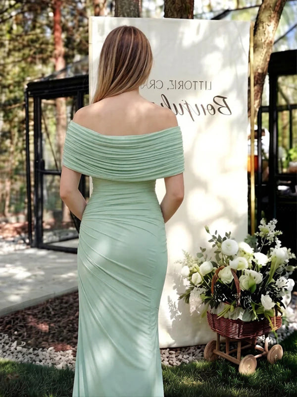 Groene Aansluitende Maxi Zwangerschapsjurk Off Shoulder Ruches