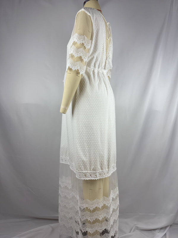 Mumsmode Zwangerchaps Maxi Fotoshoot Jurk Boheems Kanten Rugloos Kwasten V-hals Wit