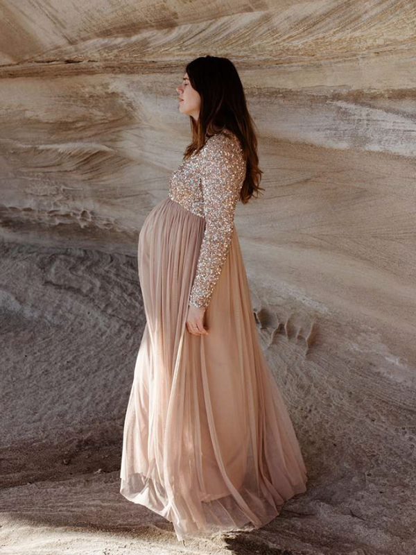 Mumsmode Zwangerschaps Maxi Fotoshoot Jurk Chique Pailletten Tule Gedrapeerd